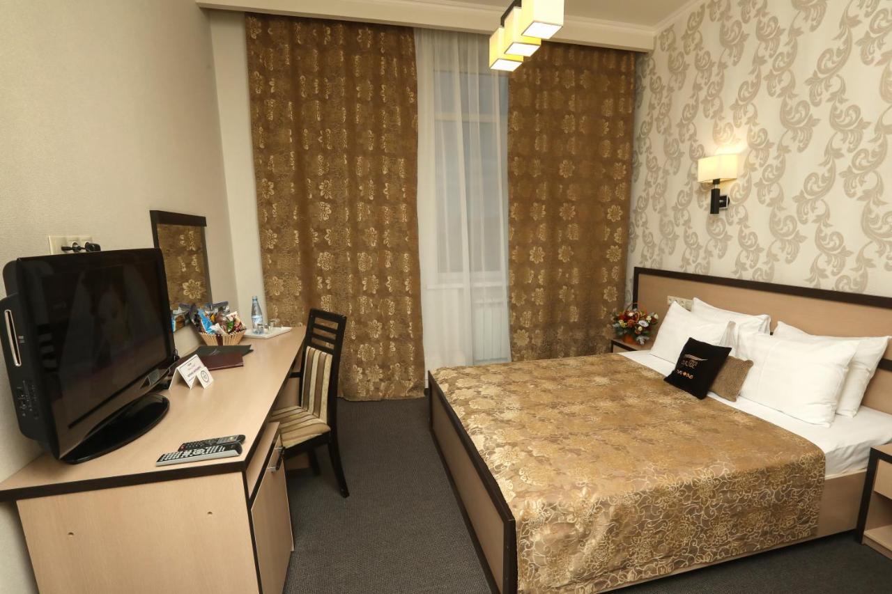 Oasis Hotel Krasnodar Eksteriør bilde